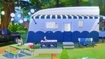 Family Camping by Summerr Plays at TSR