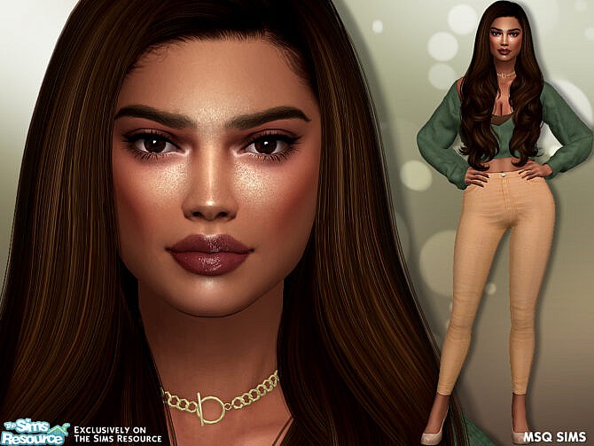 Avery Ortiz at MSQ Sims